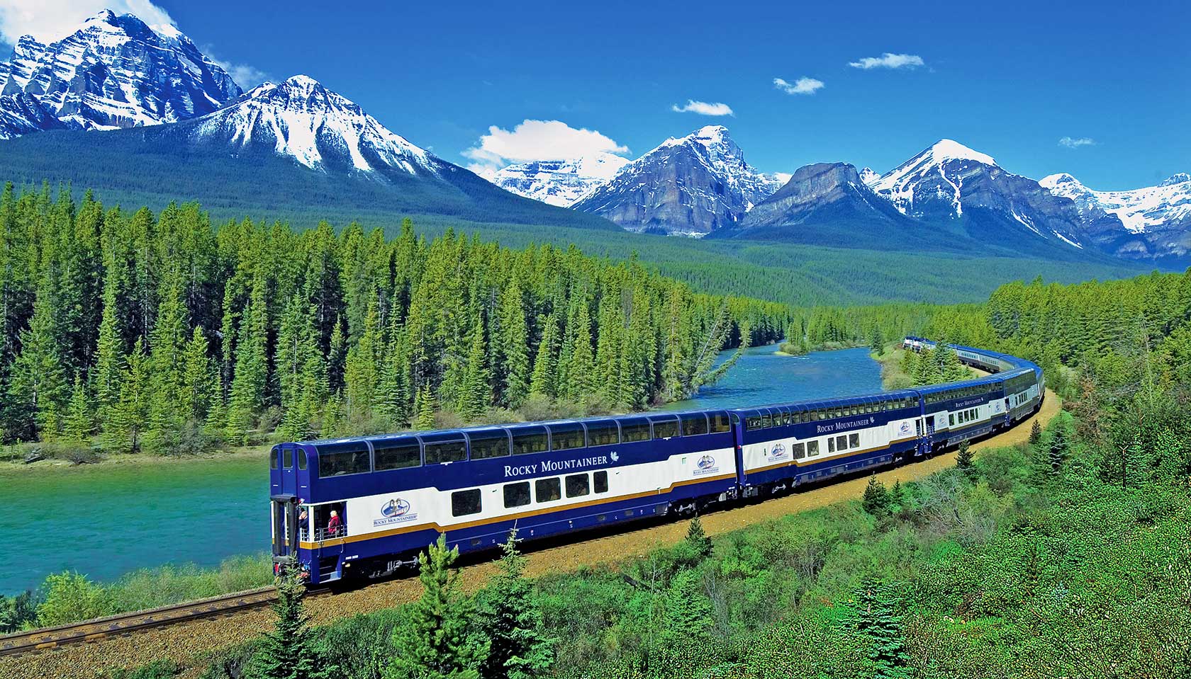 peak travel trains